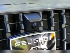Peugeot 2008 - GT | Active Safety Brake met camera en radar (automatisch noodremsysteem) met Distance Ale