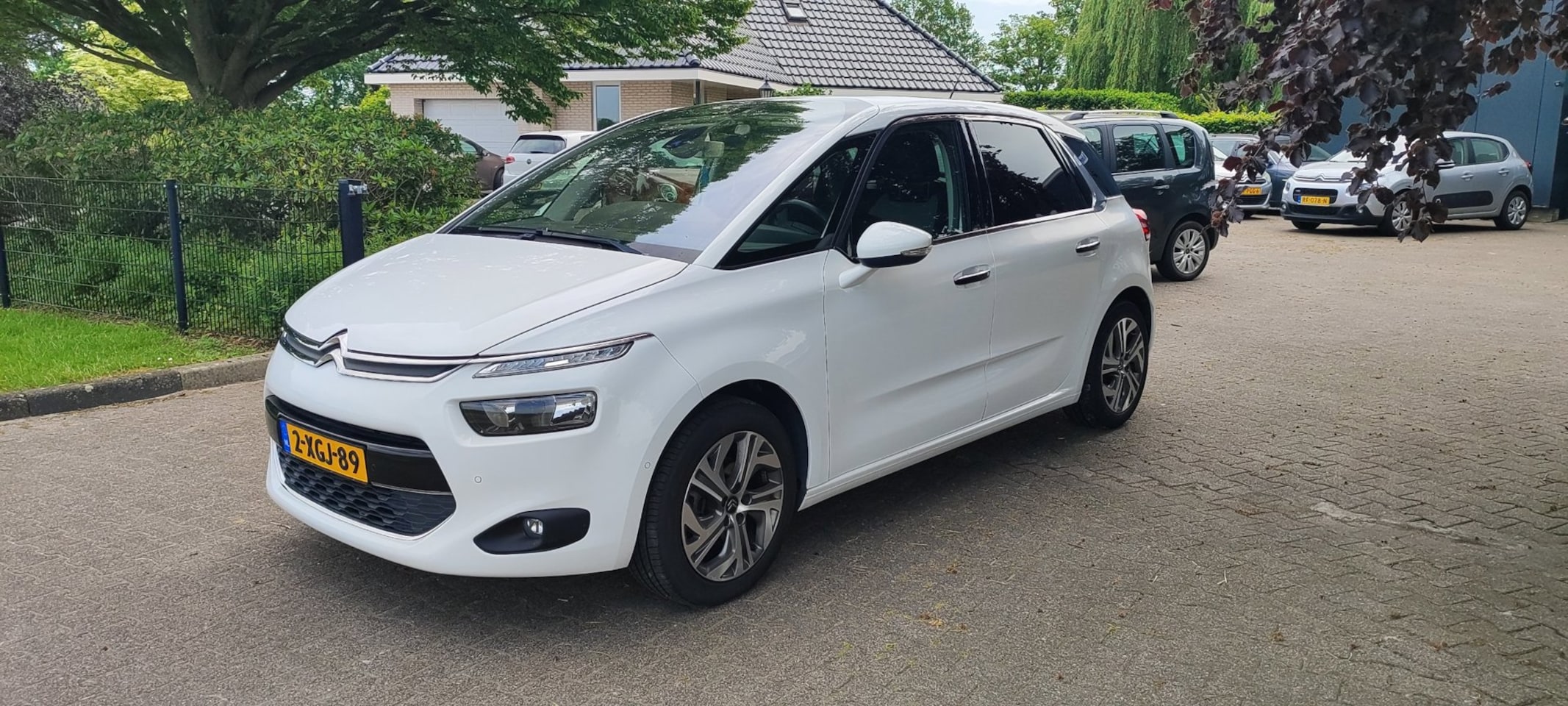 Citroën C4 Picasso - 1.6 VTi Intensive bj 2014 navi/airco - AutoWereld.nl