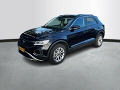 Volkswagen T-Roc - 1.5 TSI Life Edition DSG / Navigatie / Camera