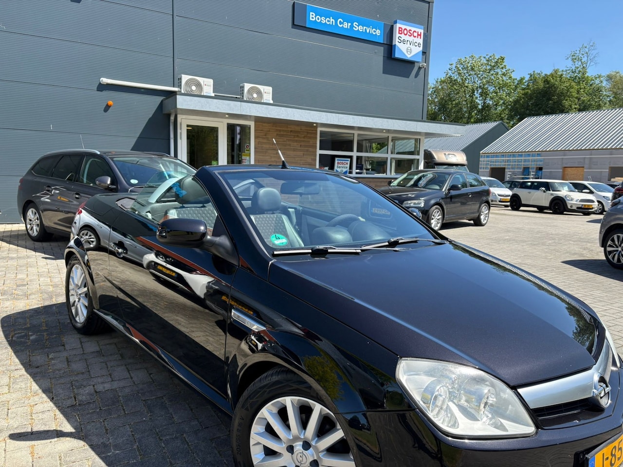 Opel Tigra TwinTop - 1.4-16V Rhythm 1.4-16V Rhythm,airco - AutoWereld.nl