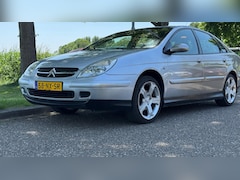 Citroën C5 - 2.0-16V Différence 2