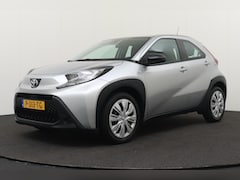 Toyota Aygo X - 1.0 VVT-i MT Play Adapt. Cruise Carplay Camera