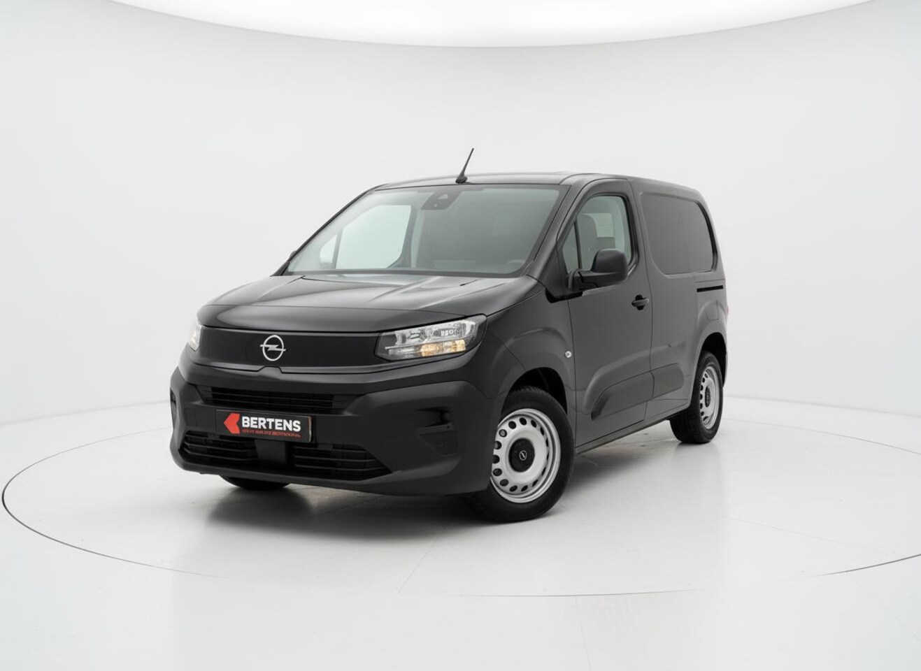 Opel Combo - 1.5 BlueHDi 100 S&S L1 | Apple Carplay | Laadvloer | Trekhaakvoorbereiding | Prijs is rijk - AutoWereld.nl