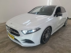 Mercedes-Benz A-klasse - 200 163pk Business Solution Ultimate Edition AMG | Panoramadak |Elektrische stoelen | CarP