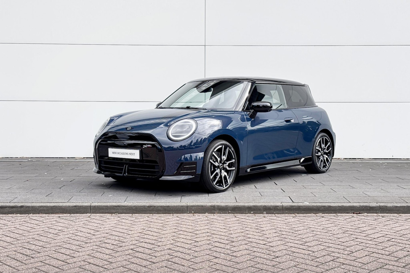 MINI 3-Deurs - Cooper E John Cooper Works L 40.7 kWh - AutoWereld.nl