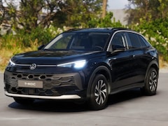 Volkswagen T-Roc - Limited Edition 1.5 eTSI 116 PK 7 versn. DSG · Comfort pakket · Achteruitrijcamera · Draad
