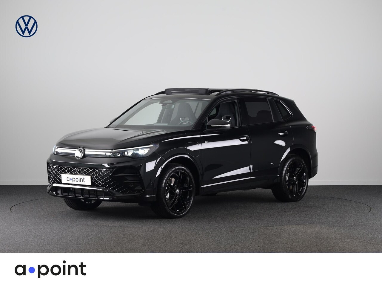 Volkswagen Tiguan - R-Line Edition 1.5 eHybrid 150 kW / 204 PK SUV 6 v Head-Up Display | Panoramadak | Stoelve - AutoWereld.nl