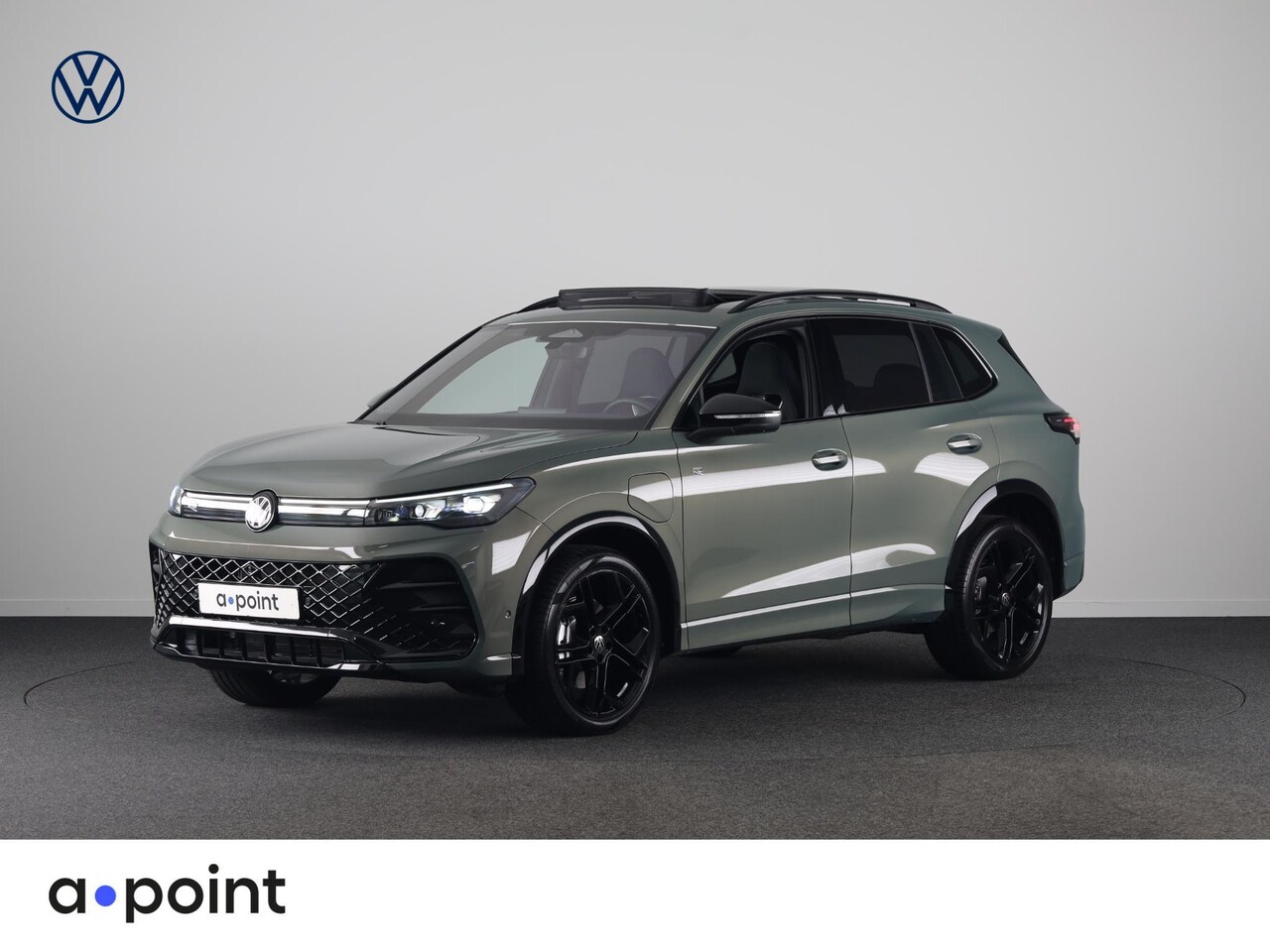 Volkswagen Tiguan - R-Line Edition 1.5 eHybrid 150 kW / 204 PK SUV 6 v Head-Up Display | Panoramadak | Stoelve - AutoWereld.nl