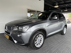 BMW X3 - xDrive20i Panoramadak / Xenon / Navigatie / Nieuwe turbo