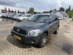 Toyota RAV4 - 2.0 VVTi Linea Terra