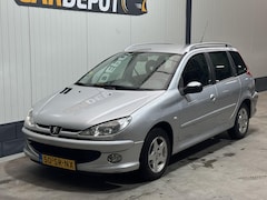 Peugeot 206 SW - 1.4 Air-line 3 Airco Vol Jaar APK