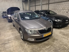 Skoda Superb Combi - 2.0 TDI Greentech Active Business Line EX BPM