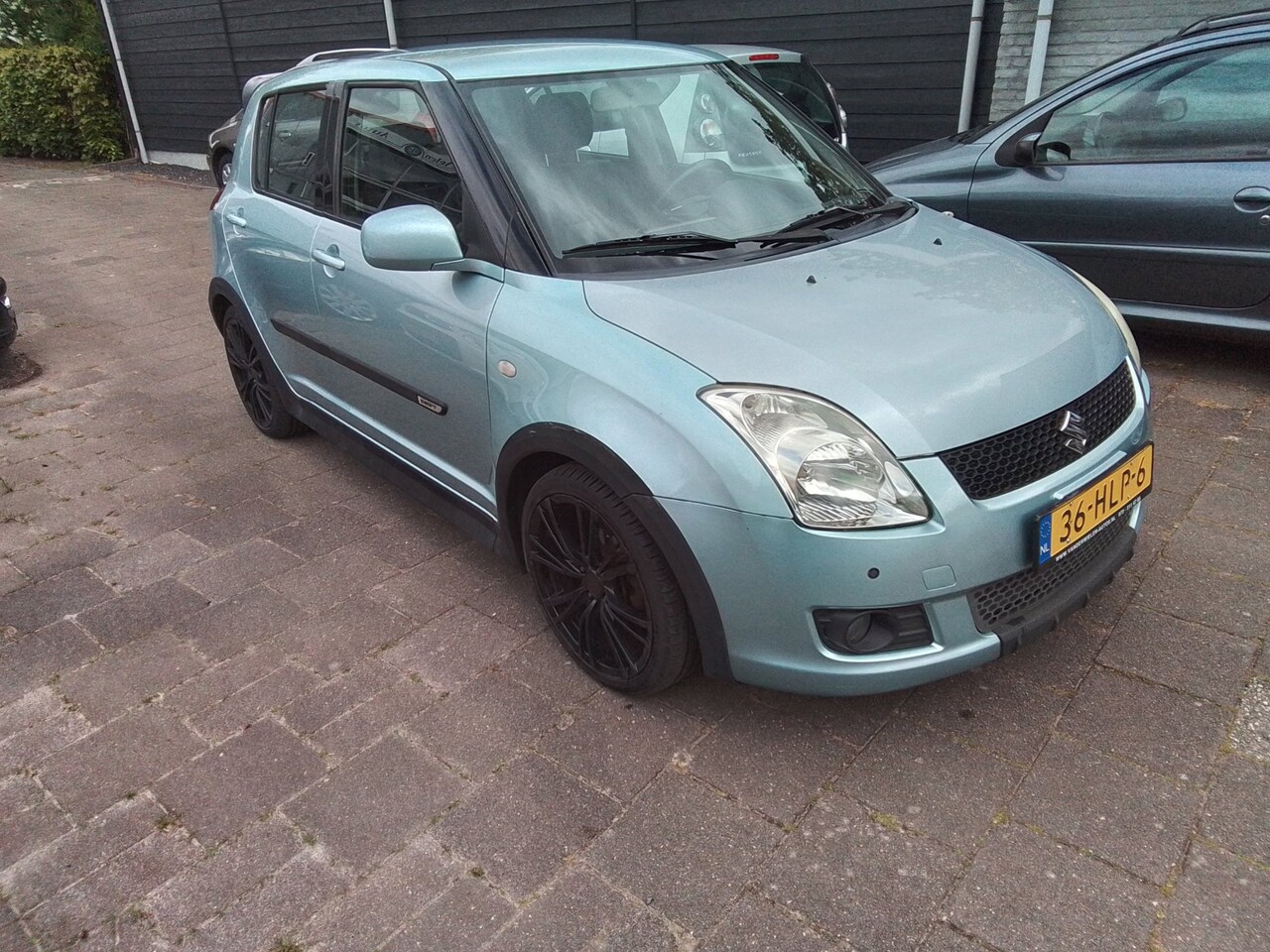 Suzuki Swift - 1.3 Shogun Zeer lux.s Airco- lmv Uitbouwset org neel - AutoWereld.nl