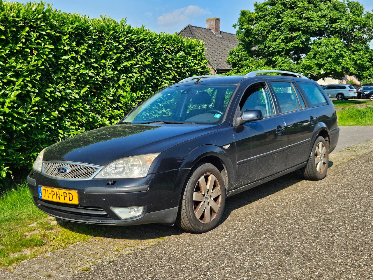 Ford Mondeo Wagon - 2.0-16V Futura 2.0-16V Futura - AutoWereld.nl