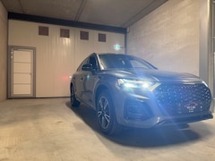 Audi Q5 Sportback - 55 TFSI e S edition Competition Pano| HuD|Sfeer|Matrix|360 Camera|