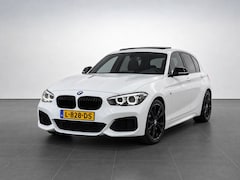 BMW 1-serie - M135i AUTOMAAT | M-SPORT | SCHUIF-/KANTELDAK | NAVI PROFESSIONAL | KEYLESS ENTRY | MEMORY