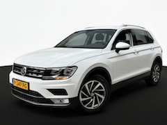 Volkswagen Tiguan - 1.4 TSI 125PK COMFORTLINE BUSINESS CARPLAY/ACC/PDC/NAVIGATIE