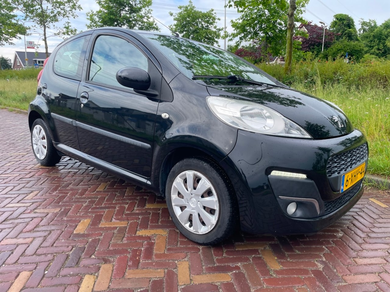 Peugeot 107 - 1.0 Active-Airco - AutoWereld.nl