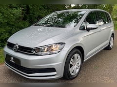 Volkswagen Touran - 1.2 TSI Trendline 2018 7 PERS NAVI CLIMA CRUISE TREKHAAK