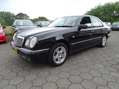 Mercedes-Benz E-klasse - 280 Avantgarde 4-Matic