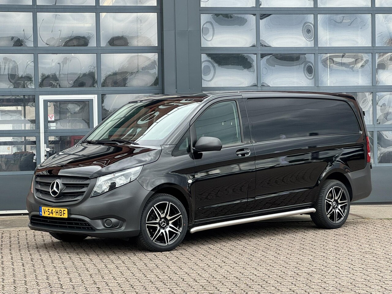Mercedes-Benz Vito - 114 L2 | Camera | Cruise | Achterdeuren - AutoWereld.nl