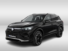 Volkswagen Tiguan - 1.5 eHybrid R-Line Edition / Pano / Trekhaak / Navi / Voorstoelen met massagefunctie