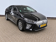 Hyundai IONIQ - Comfort EV 38 kWh Soh 95% Warmtepomp Carplay Stoelverw