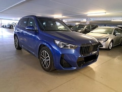 BMW X1 - xDrive25e M-Sport | Panorama Dak | Stuur & Stoelverwarming | Elek. Stoelen met Geheugen en