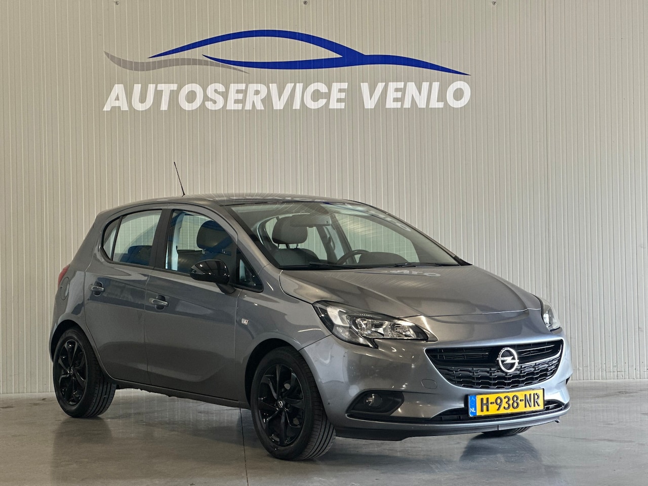 Opel Corsa - 1.4 120 Jaar Edition Special| Carplay | Camera | 2019 - AutoWereld.nl