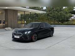 BMW 2-serie Gran Coupé - 220 M Sport Automaat / Panoramadak / Sportstoelen / Head-Up / Adaptieve LED / Parking Assi