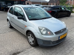 Ford Fiesta - 1.3-8V Champion AIRCO/NAP/APK TOT 29-12-2026