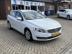 Volvo V60 - 1.6 T3 Kinetic
