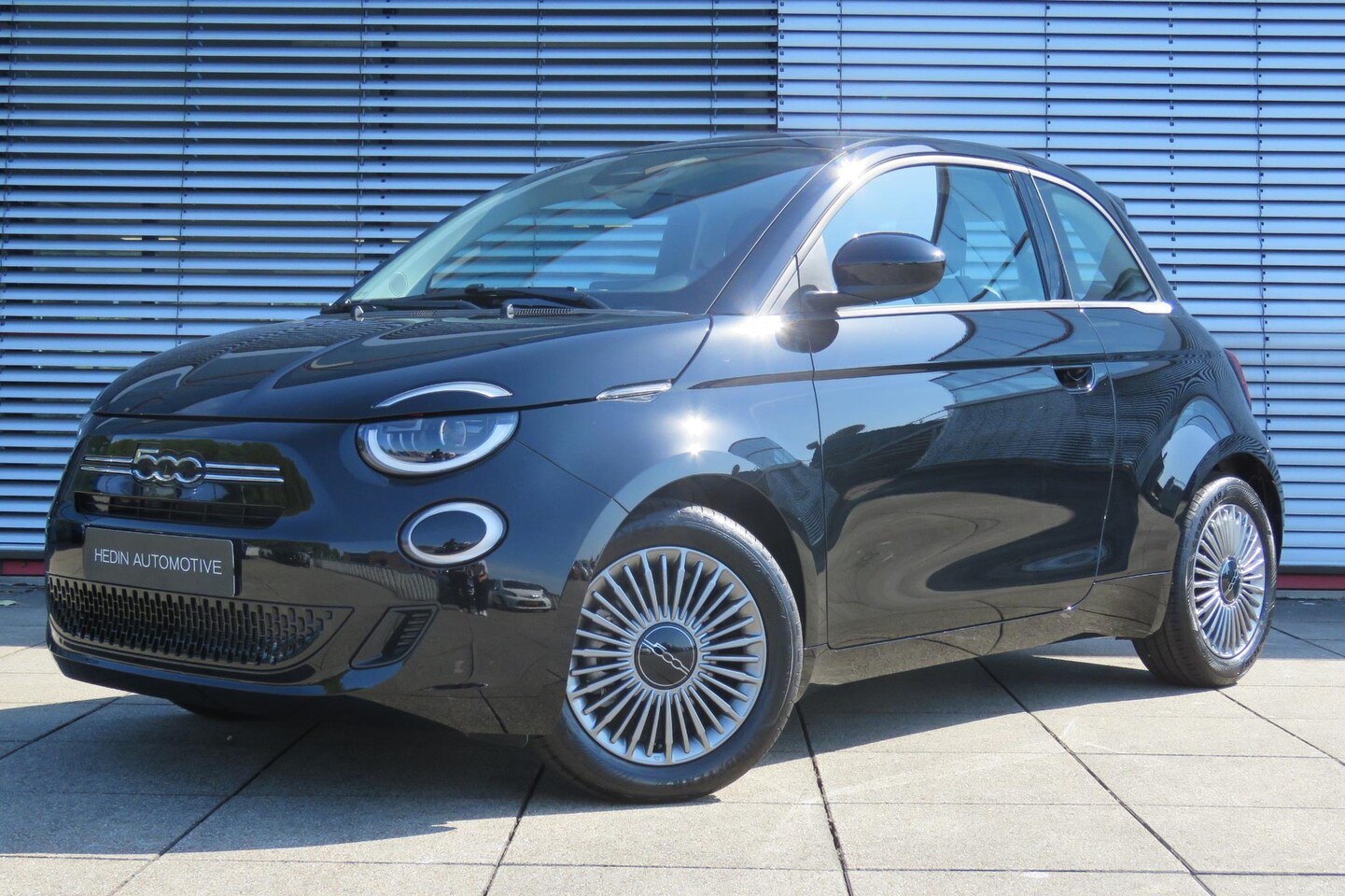 Fiat 500 - 1.0 Hybrid Torino Launch Edition | 16" LM Velgen | Parkeersensoren | Apple Carplay & Andro - AutoWereld.nl