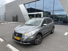 Suzuki SX4 S-Cross - 1.6 Exclusive l Trekhaak l Parkeersensoren l Climate Control l Multi Funct Stuurwiel l Dak