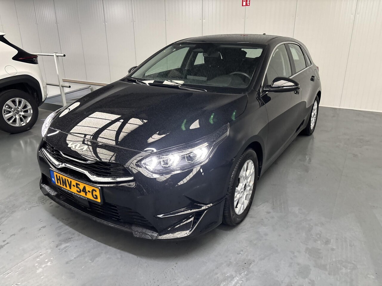 Kia Cee'd - Ceed 1.5 T-GDi DynamicLine - AutoWereld.nl