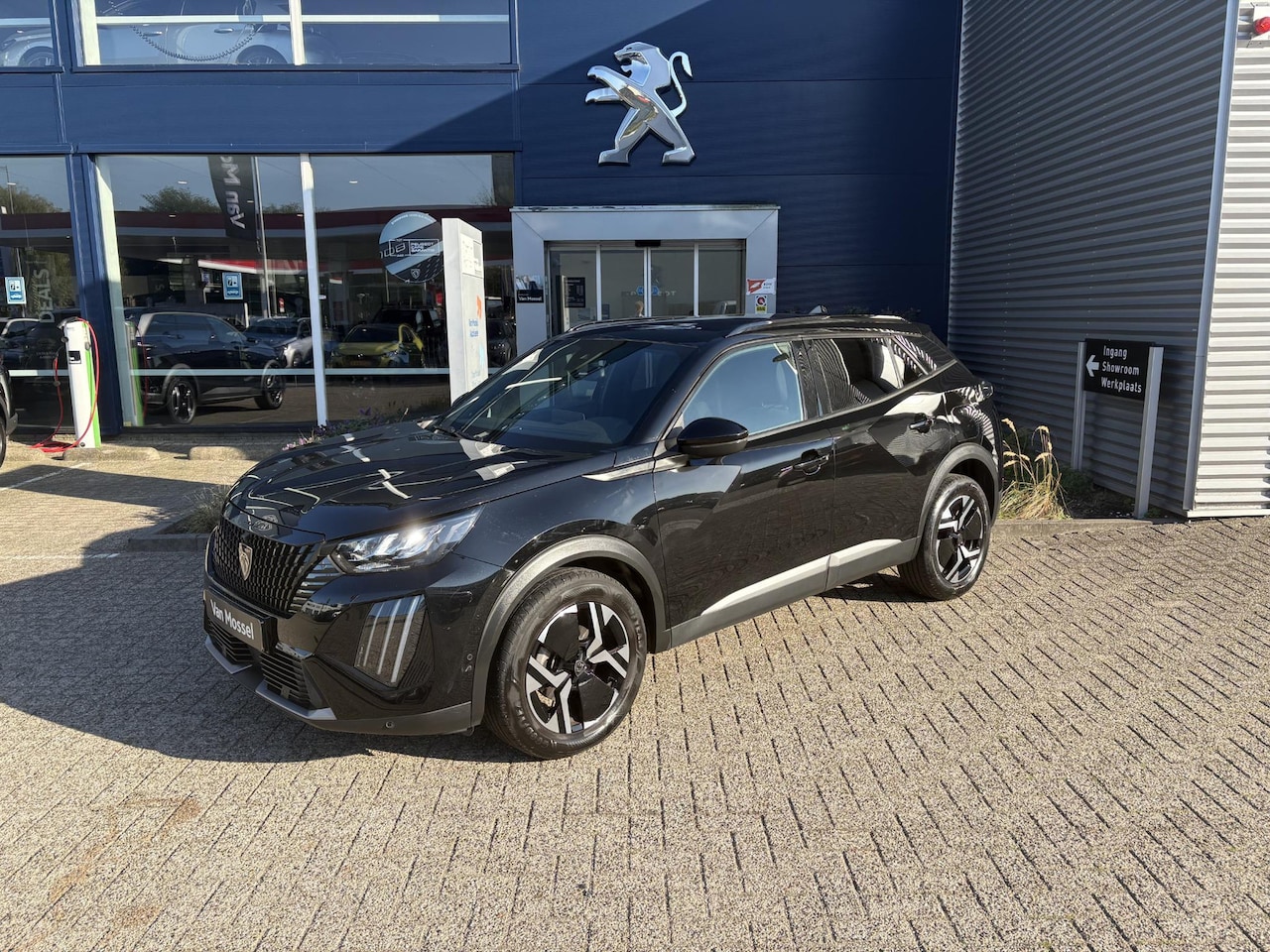 Peugeot 2008 - 1.2 PureTech 100 Allure 1.2 PureTech 100 Allure - AutoWereld.nl
