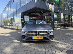 Mercedes-Benz A-klasse - 200 Business Solution AMG Panoramadak Sfeerverlichting Camera