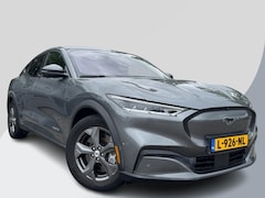 Ford Mustang Mach-E - RWD 75 kWh 258pk Trekhaak | Elektrische Achterklep | Panorama dak | Adaptieve Cruise | Dod