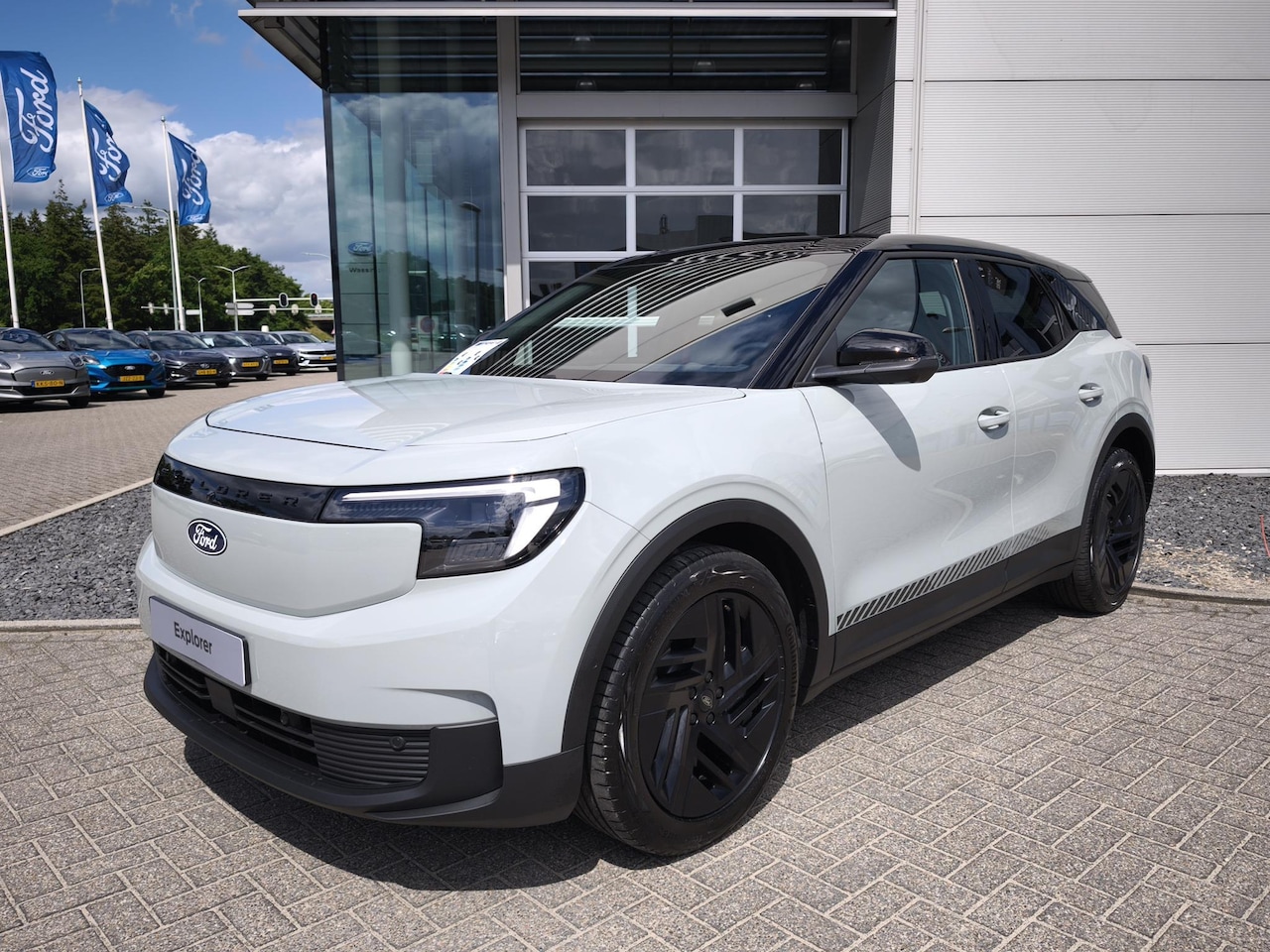 Ford Explorer - Collection Extended Range RWD 79 kWh 286pk | tot 602km bereik | speciale uitvoering | 20 i - AutoWereld.nl