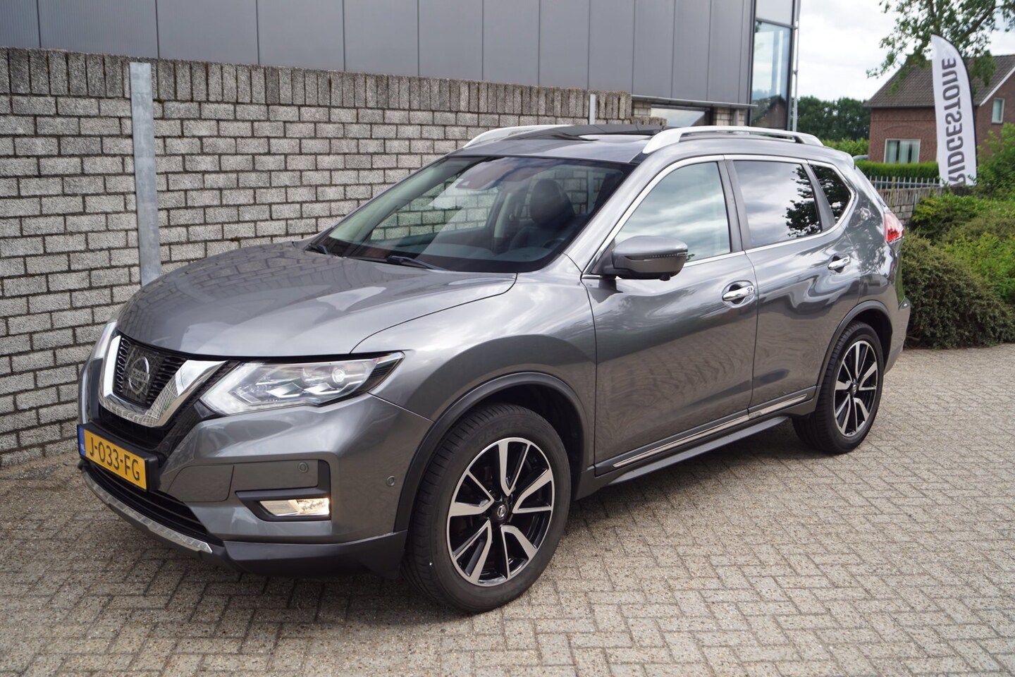 Nissan X-Trail - 1.6 DIG-T Tekna Leder Stoel/Stuur en A Bankver Navi Camera Clima Cruise Dodehoek LED Kopl - AutoWereld.nl