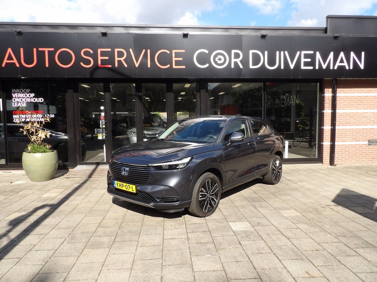 Honda HR-V - 1.5 e:HEV Elegance VOLLEDIG HONDA ONDERHOUDEN INCL AFLEVERING EN BOVAG GARANTIE - AutoWereld.nl