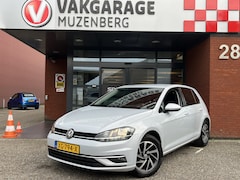 Volkswagen Golf - 1.0 TSI Comfortline Business // LED // NAVI + CARPLAY // ADAPTIVE CRUISE // CLIMA // PDC /