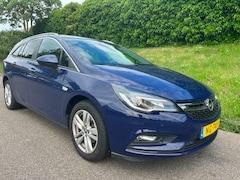 Opel Astra Sports Tourer - 1.0 Business+ Navi - Airco - Cruise - PDC - Trekhaak