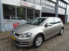 Volkswagen Golf - 1.2 TSI Comfortline