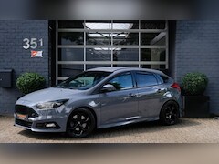 Ford Focus - 2.0 ST-3 Stealth Grey|Leder|RS|Milltek|Maxton|Kanon