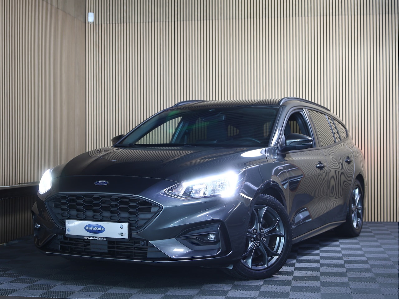 Ford Focus Wagon - 1.0 EcoBoost ST line AUTOM NAVI B&O ACC CAMERA PDC LED STOELVW '18 - AutoWereld.nl