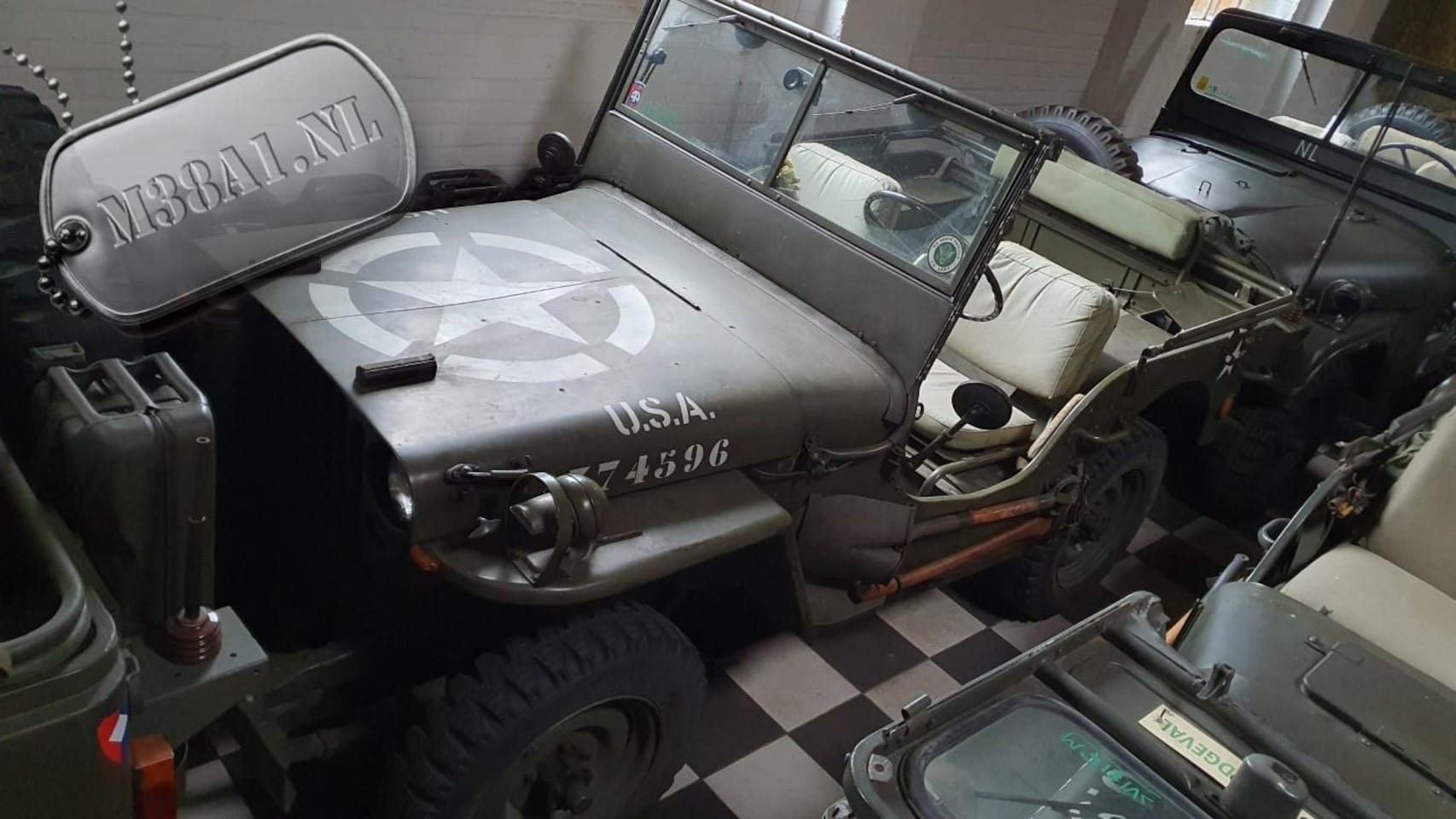Willys MB - Jeep 1942 - Hotchkiss M201 - AutoWereld.nl