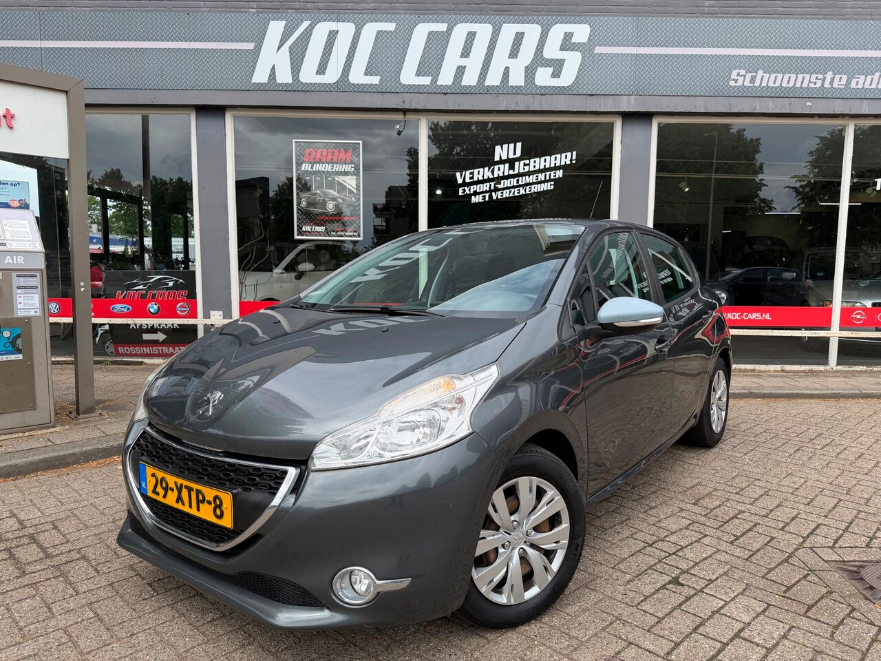 Peugeot 208 - 1.2 VTi Access NIEUWE DIS. SET + KOPPELING - AutoWereld.nl