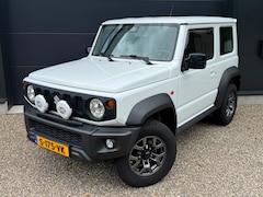 Suzuki Jimny - 1.5 Stijl | HELLA | 4-PERS | CLIMATE CONTROL | ALL TERRAIN BANDEN