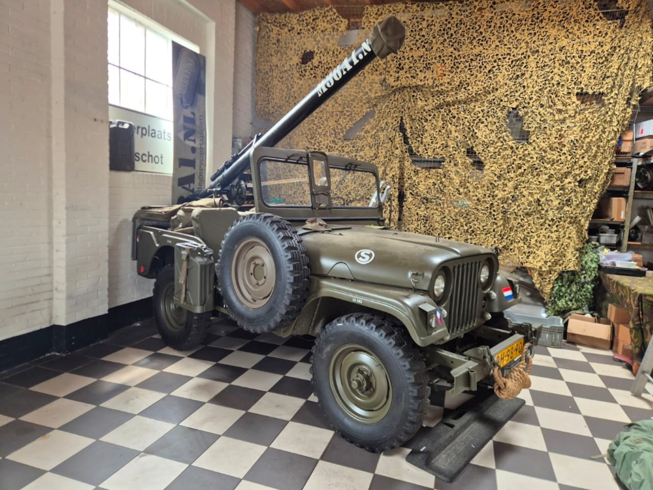Jeep Nekaf - Willys M38a1 TLV Compleet - AutoWereld.nl